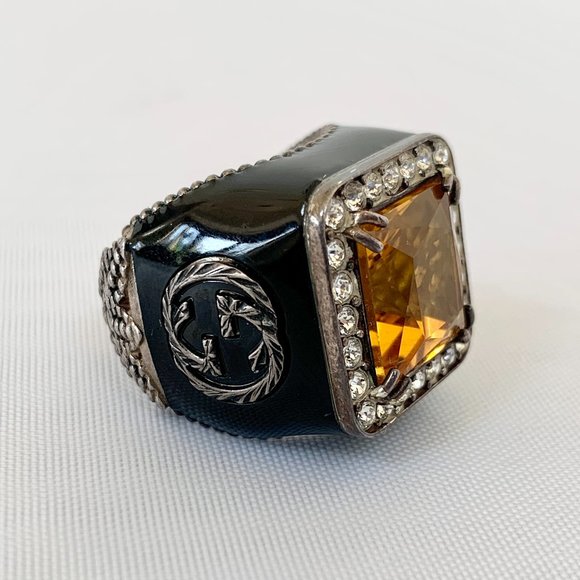 Gucci GG Crystal-embellished Signet Ring in Orange - Picture 4 of 7
